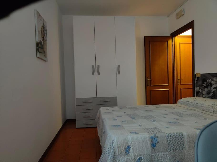 Casa Vittoria Toscolano-Maderno Apartman Kültér fotó